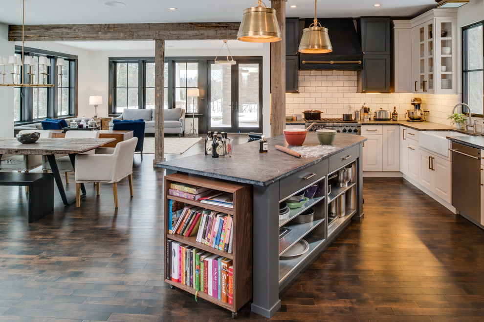 Потрясающий кухонный интерьер в деревенском стиле от Bay Cabinetry & Design Studio