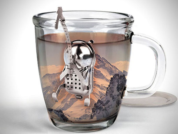 Заварник для чая в форме робота-альпиниста