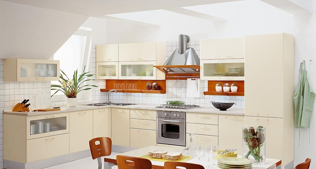 Оригинальный дизайн интерьера функциональной кухни в стиле модерн