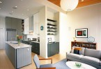 Классический дизайн интерьера кухни с элементами эклектики от John Lum Architecture