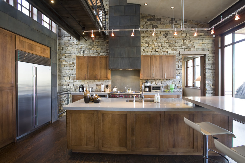 Уютный дизайн интерьера кухни в деревенском стиле от Spot Design, Inc.