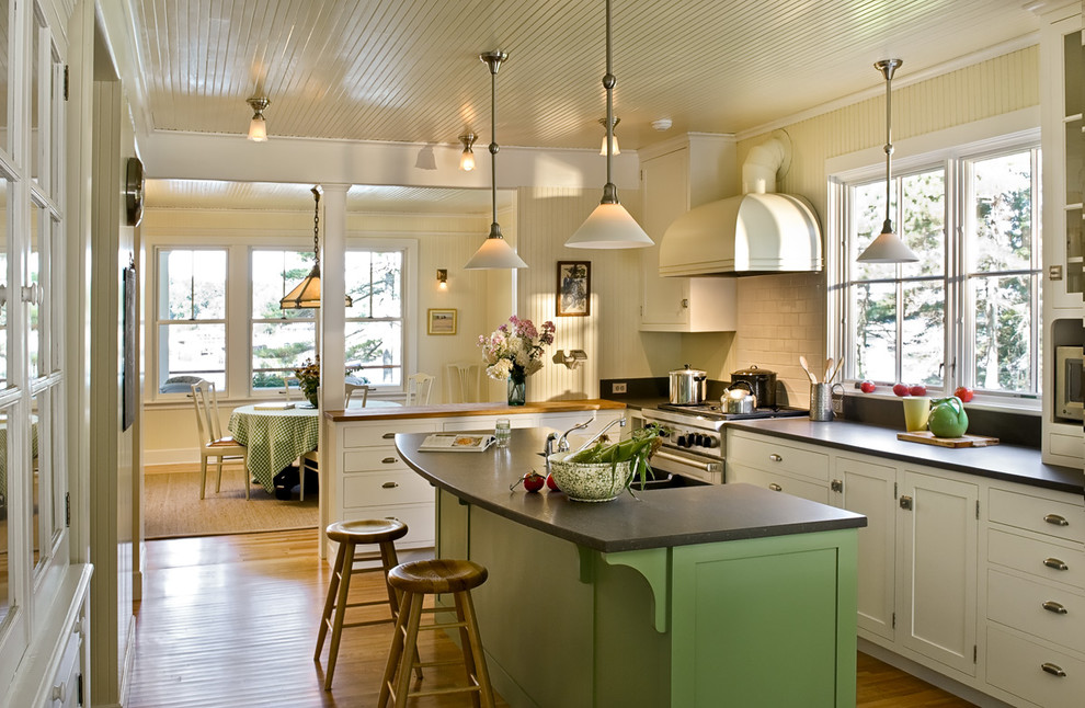 Современный дизайн интерьера кухни деревенском стиле