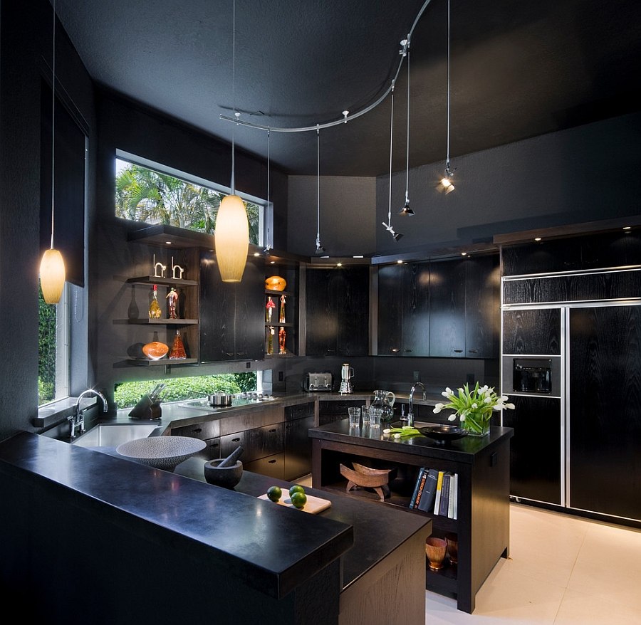 Великолепная современная кухня в чёрном цвете