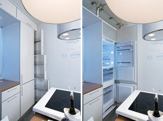 Фотоколлаж: холодильник в интерьере кухни
