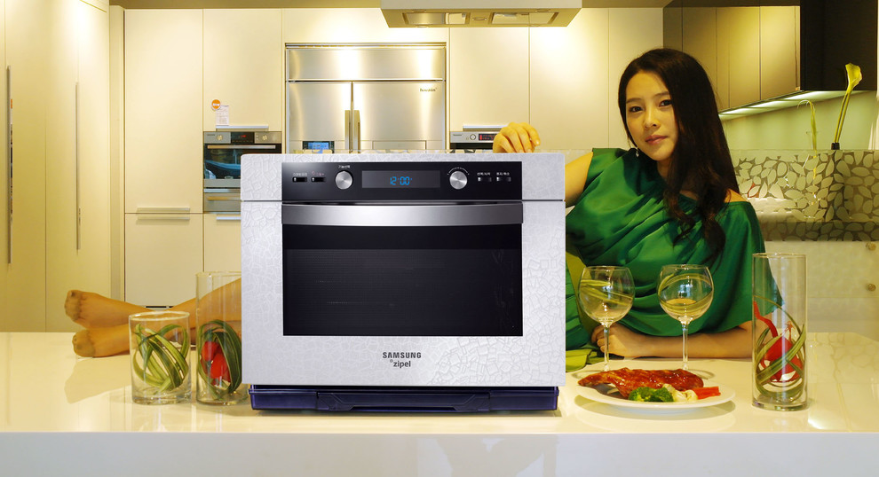 Микроволновая печь Zipel Oven от Samsung с функциями голосового дистанционного управления